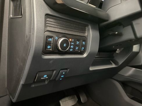 New 2026 Ford F250 Lariat w/ Black Appearance Package AWD/4WD image 18