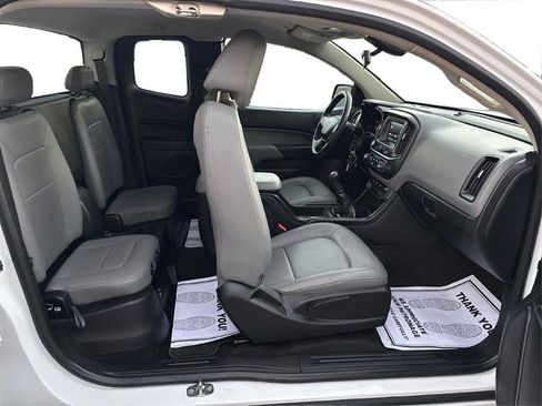 Used 2018 Chevrolet Colorado W/T w/ WT Convenience Package image 10