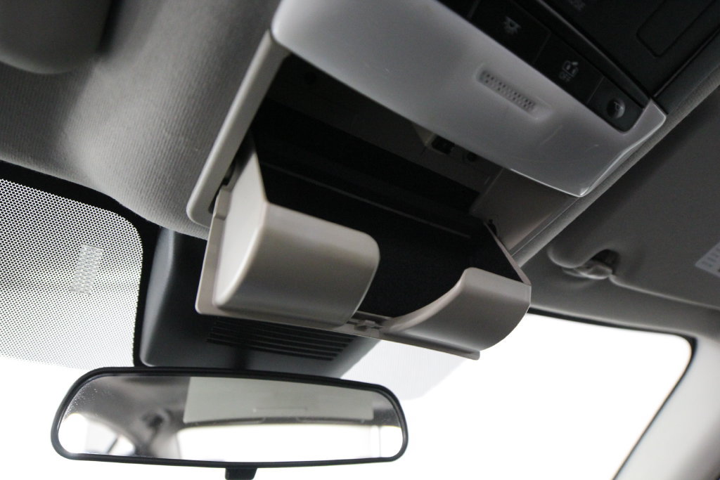 Used 2022 Nissan Sentra SR w/ SR Premium Package FWD image 46