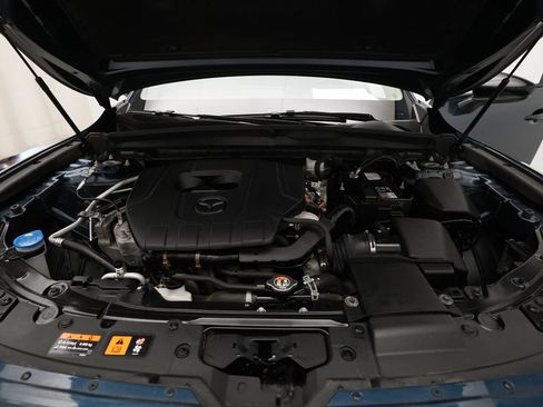 Certified 2025 MAZDA CX-50 AWD 2.5 S w/ Preferred Package image 3
