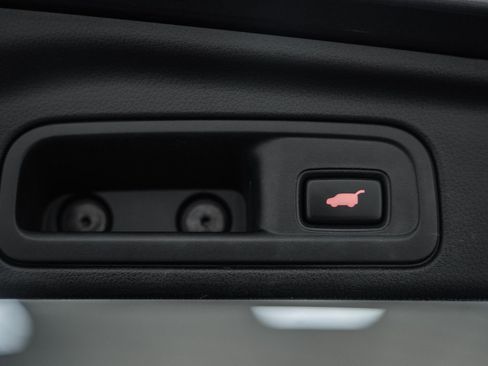 Used 2016 Honda Pilot EX-L image 10