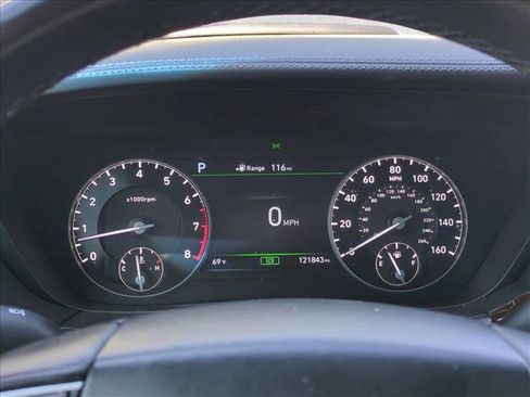 Used 2018 Genesis G90 3.3T Premium image 8