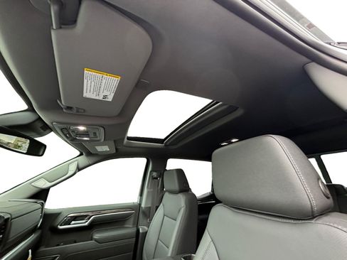 New 2026 Chevrolet Silverado 1500 LTZ w/ LTZ Premium Package AWD/4WD image 25