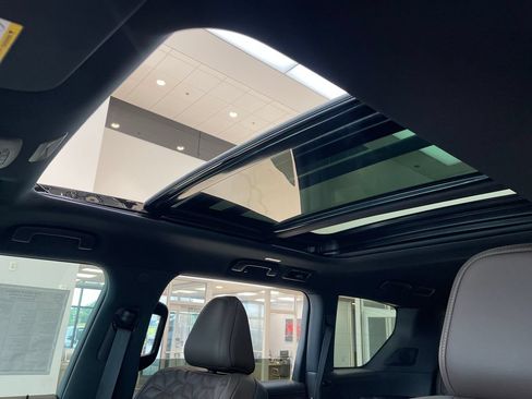 New 2026 Nissan Armada Platinum Reserve AWD/4WD image 24