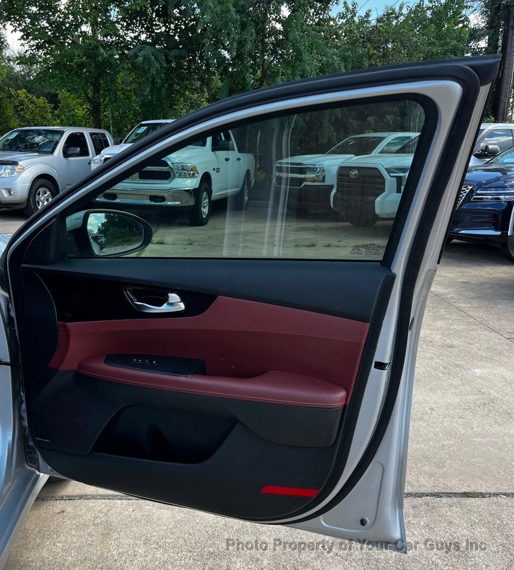 Used 2020 Kia Forte EX FWD image 26