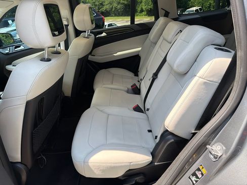 Used 2019 Mercedes-Benz GLS 450 4MATIC w/ Premium 1 Package image 20