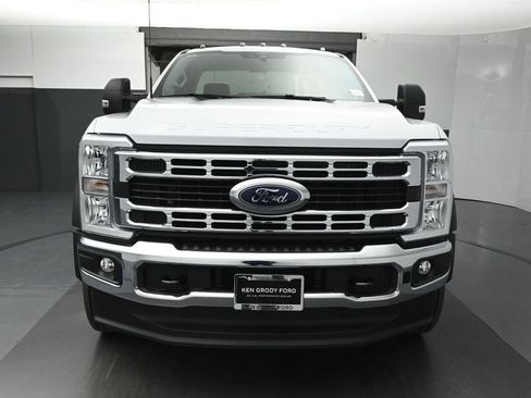 New 2026 Ford F550 2WD Regular Cab Super Duty image 4