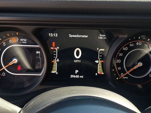 Used 2024 Jeep Wrangler Unlimited Rubicon AWD/4WD image 20