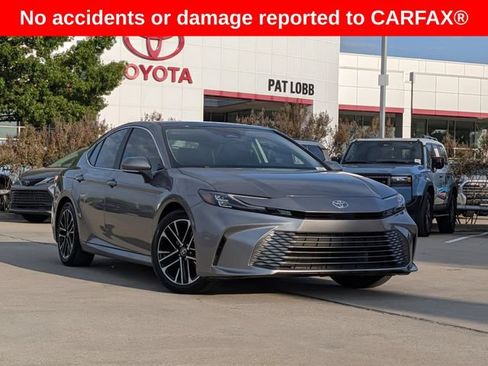 Certified 2025 Toyota Camry XLE FWD image 2