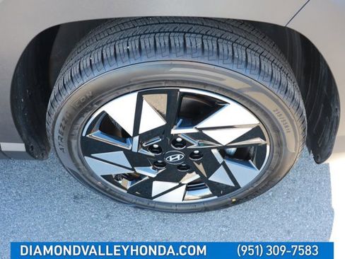 Used 2025 Hyundai Kona SEL image 26