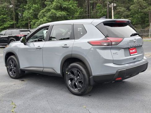 New 2026 Nissan Rogue SV AWD/4WD image 3