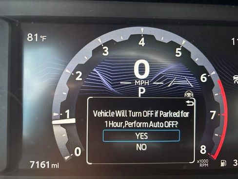 Certified 2025 Toyota Tacoma SR5 w/ SR5 Upgrade Package AWD/4WD image 11