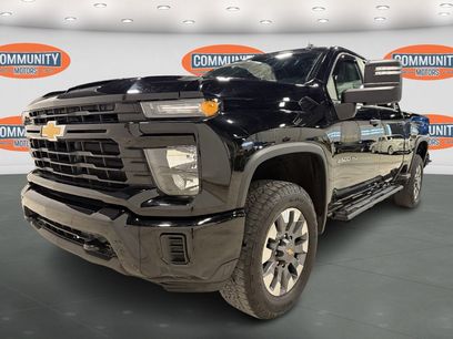 Used 2024 Chevrolet Silverado 2500 Custom w/ Custom Value Package