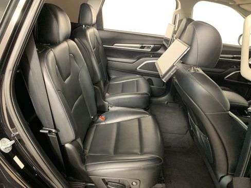 Used 2022 Kia Telluride S AWD/4WD image 40