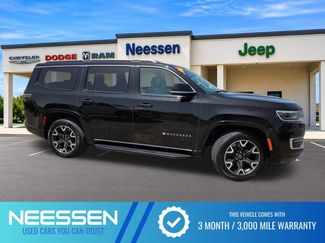 Used 2024 Jeep Wagoneer Series III AWD/4WD video 1
