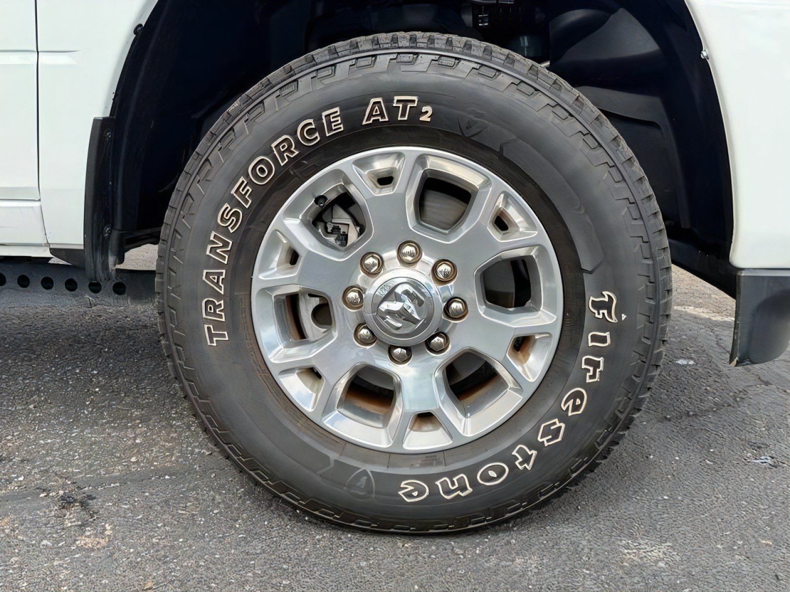 Used 2024 RAM 2500 Laramie AWD/4WD image 10