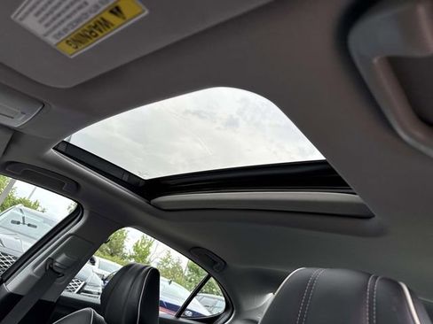 Used 2018 Acura TLX V6 w/ Technology Package FWD image 16