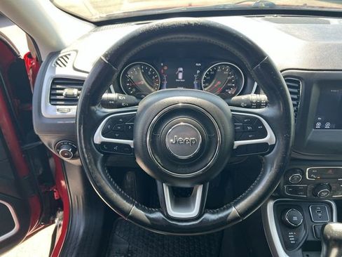 Used 2018 Jeep Compass Latitude w/ Popular Equipment Group AWD/4WD image 20