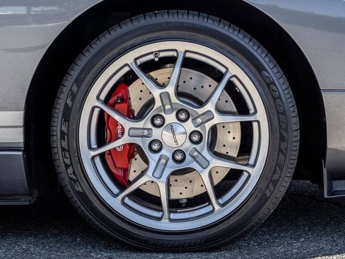 Used 2006 Ford GT image 27