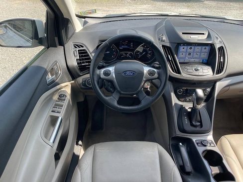 Used 2016 Ford Escape SE w/ SE Leather Comfort Package AWD/4WD image 14