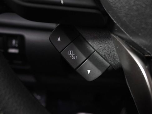 Used 2020 Subaru Forester w/ Alloy Wheel Package image 36