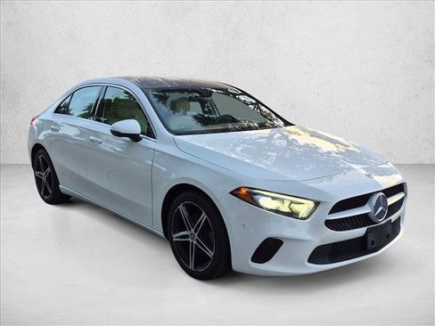 Certified 2019 Mercedes-Benz A 220 image 2