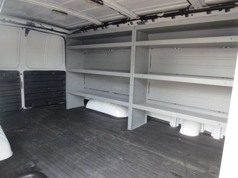 Used 2022 Chevrolet Express 2500 w/ Driver Convenience Package RWD image 7