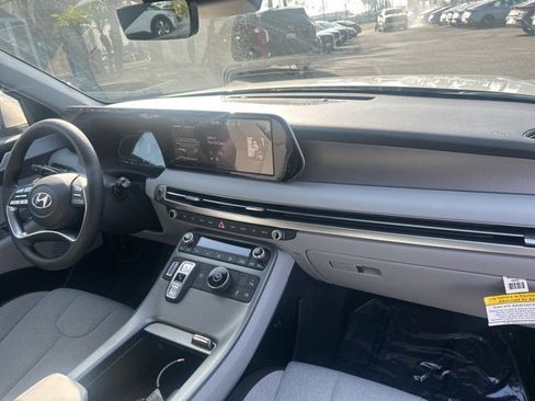 New 2025 Hyundai Palisade SE image 25