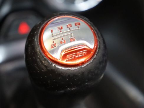 Used 2021 Chevrolet Camaro SS image 59