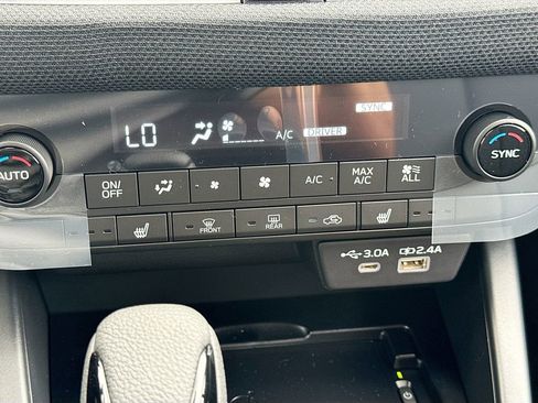 New 2026 Subaru Outback Limited AWD/4WD image 18