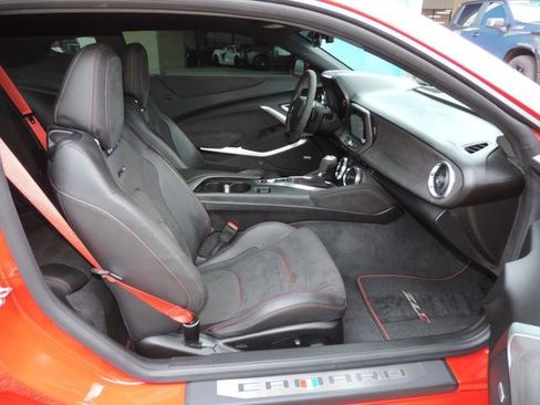 Used 2017 Chevrolet Camaro ZL1 image 22