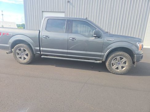 Used 2020 Ford F150 XLT w/ Equipment Group 302A Luxury AWD/4WD image 19