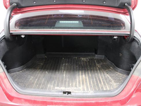 Used 2018 Toyota Camry SE image 13