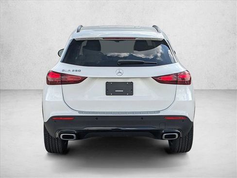 New 2026 Mercedes-Benz GLA 250 image 8