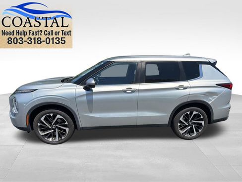 Used 2022 Mitsubishi Outlander ES FWD image 5