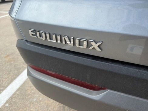 Used 2025 Chevrolet Equinox LT w/ Convenience Package II image 8