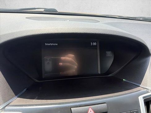 Used 2018 Acura TLX w/ Technology Package FWD image 13