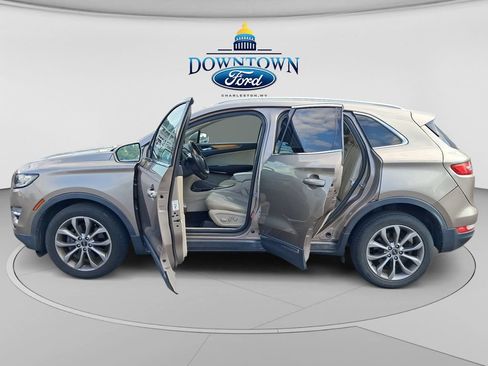 Used 2019 Lincoln MKC Select w/ Select Plus Package FWD image 8