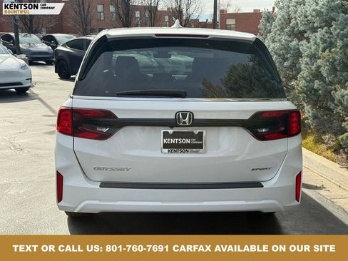 Used 2025 Honda Odyssey Sport-L image 7