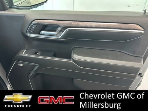 Used 2024 Chevrolet Silverado 1500 LTZ AWD/4WD image 36