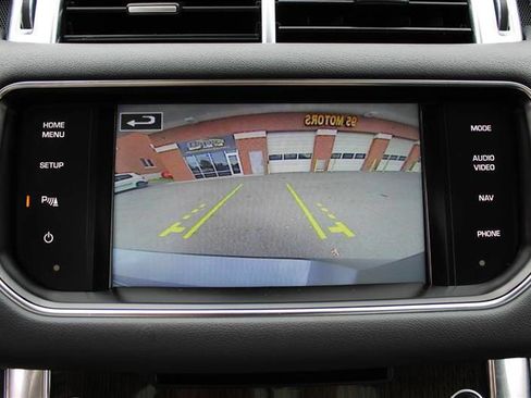 Used 2014 Land Rover Range Rover Sport HSE image 23