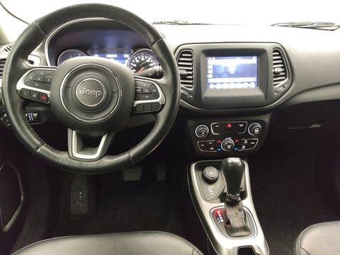 Used 2019 Jeep Compass Latitude w/ Popular Equipment Group image 22