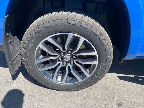 Used 2026 RAM 1500 Big Horn AWD/4WD image 5