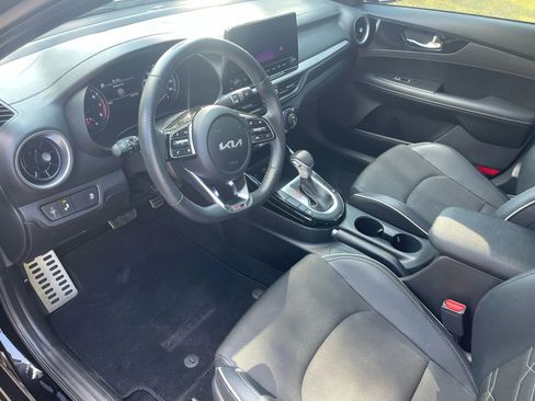 Used 2023 Kia Forte GT-Line FWD image 9