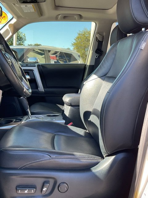 Used 2023 Toyota 4Runner Limited RWD image 16