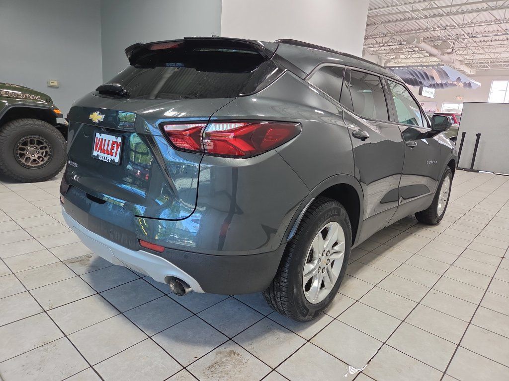 Used 2019 Chevrolet Blazer LT FWD image 11