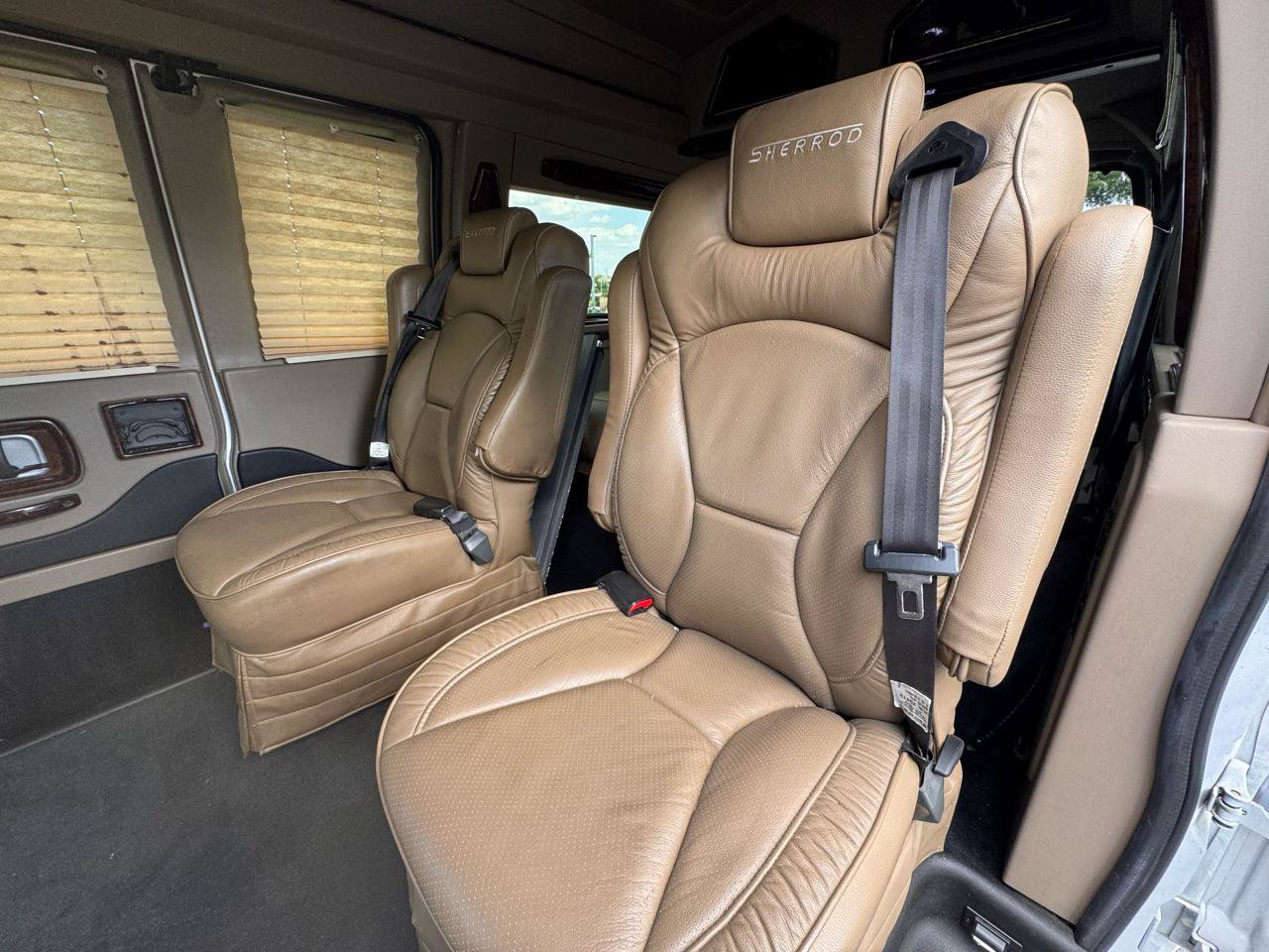 Used 2014 GMC Savana 1500 RWD image 12