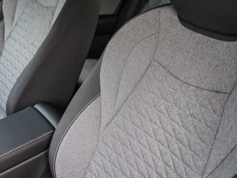 New 2025 Volkswagen Tiguan S image 33