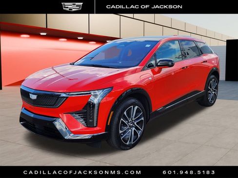 New 2025 Cadillac Optiq Sport 1 AWD/4WD image 1