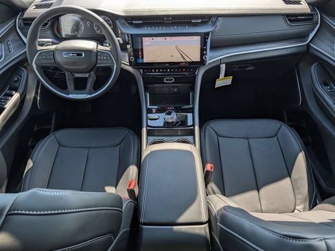 New 2026 Jeep Grand Cherokee Limited AWD/4WD image 8